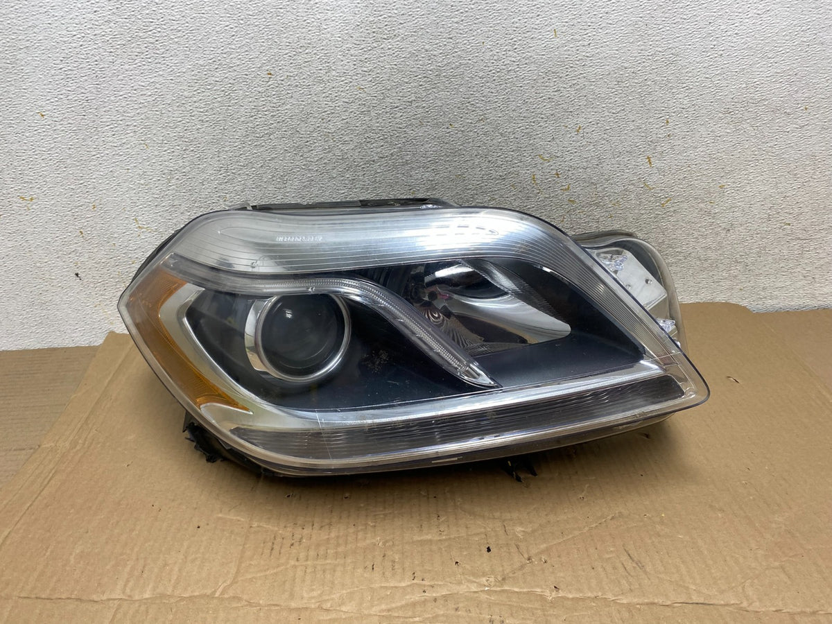 2013 - 2016 Mercedes GL X166 GL450 Right Passenger Halogen Headlight AI1194 DW0