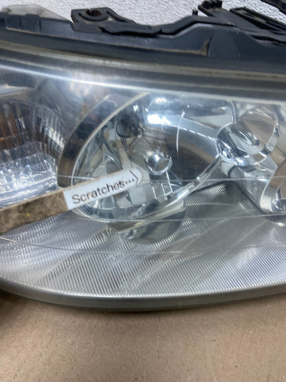 2005 to 2011 Lincoln Town Car Right Passenger Rh Side Headlight AF3029 DW3