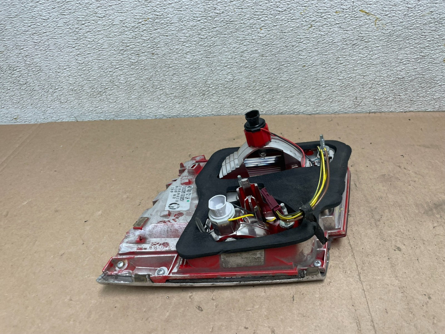 2009-2012 BMW 7-Series F01 F02 750i 750Li Left Driver Inner Tail Light Q4350 DW6
