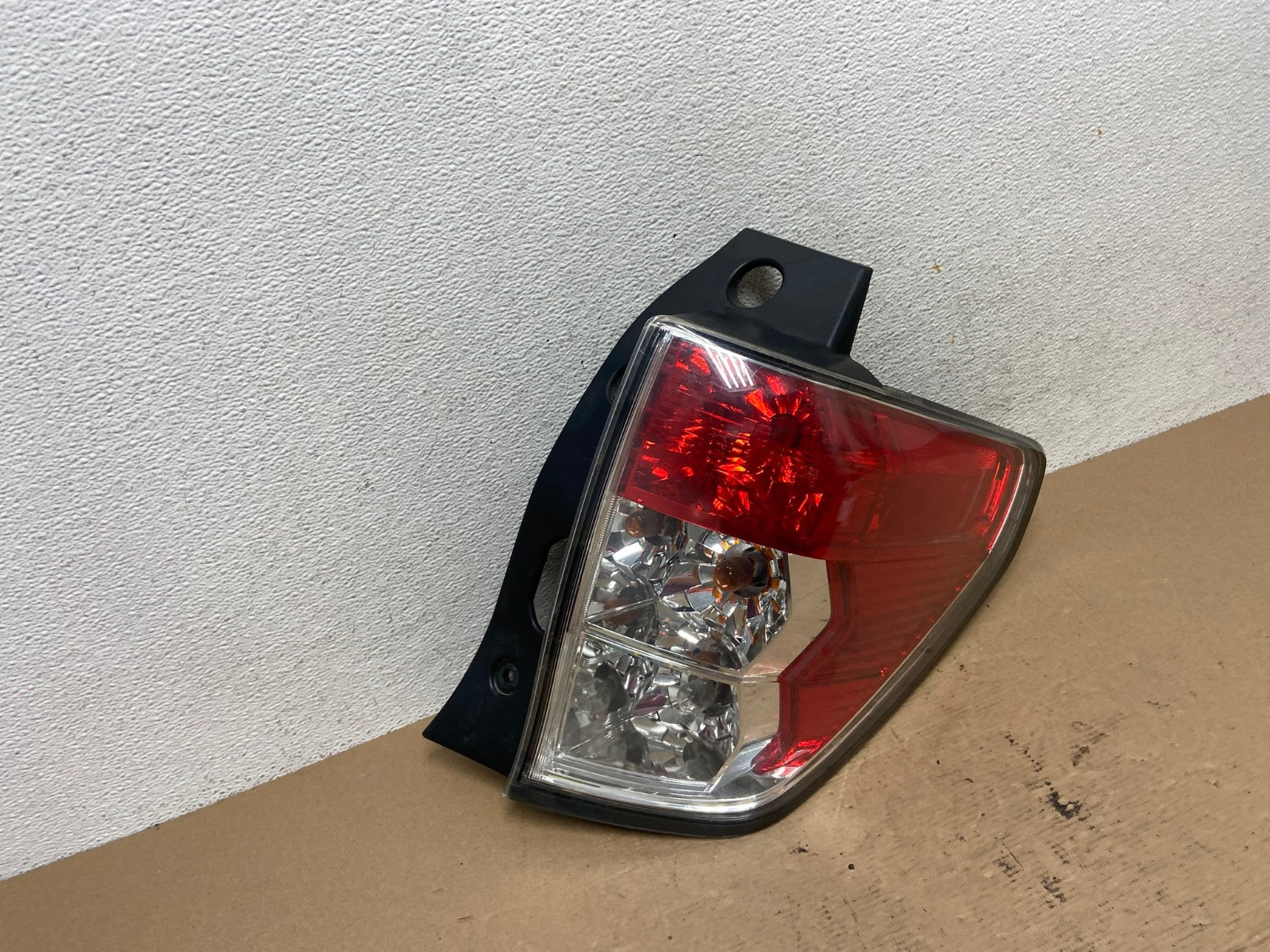 2009-2013 Subaru Forester Right Passenger Rh Side Tail Light AF4502 LK2