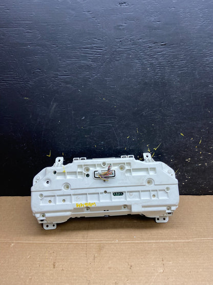 2004 2005 Toyota Sienna Speedometer Cluster Gauge W6544 DG4