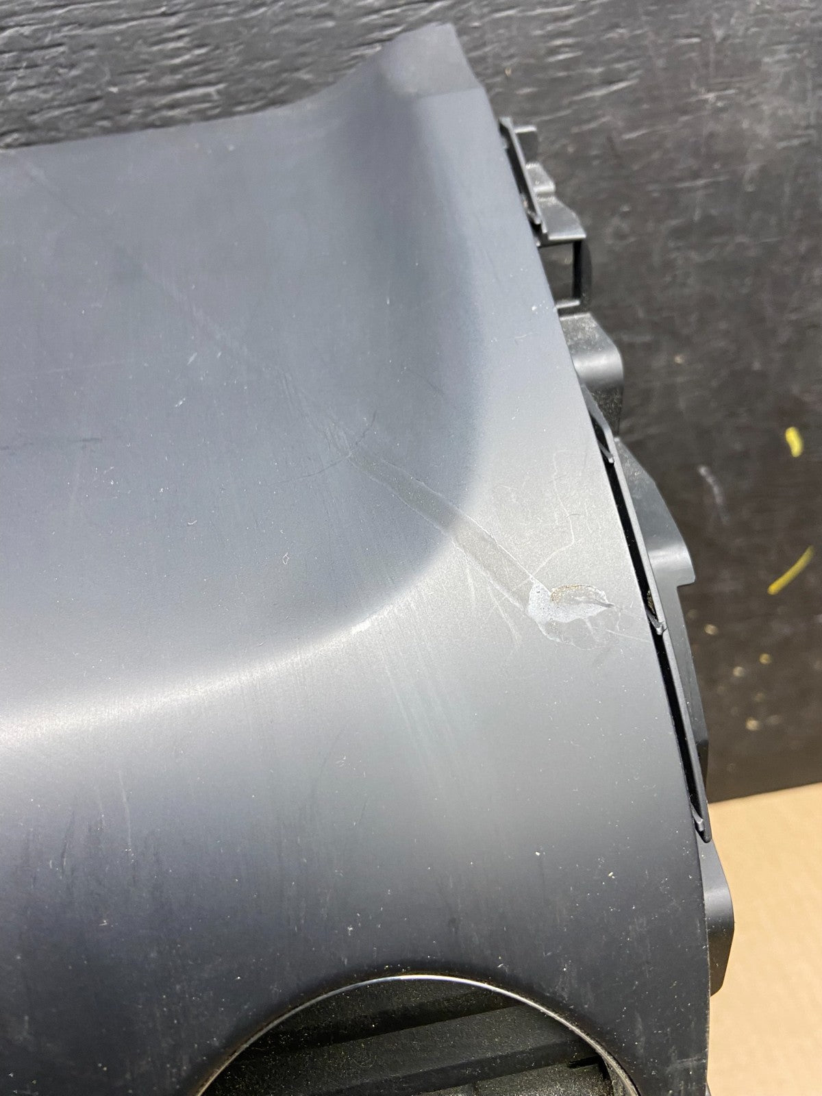 2010 2011 2012 Mazda CX-7 Center Dash Radio Bezel Trim v1393 DG1