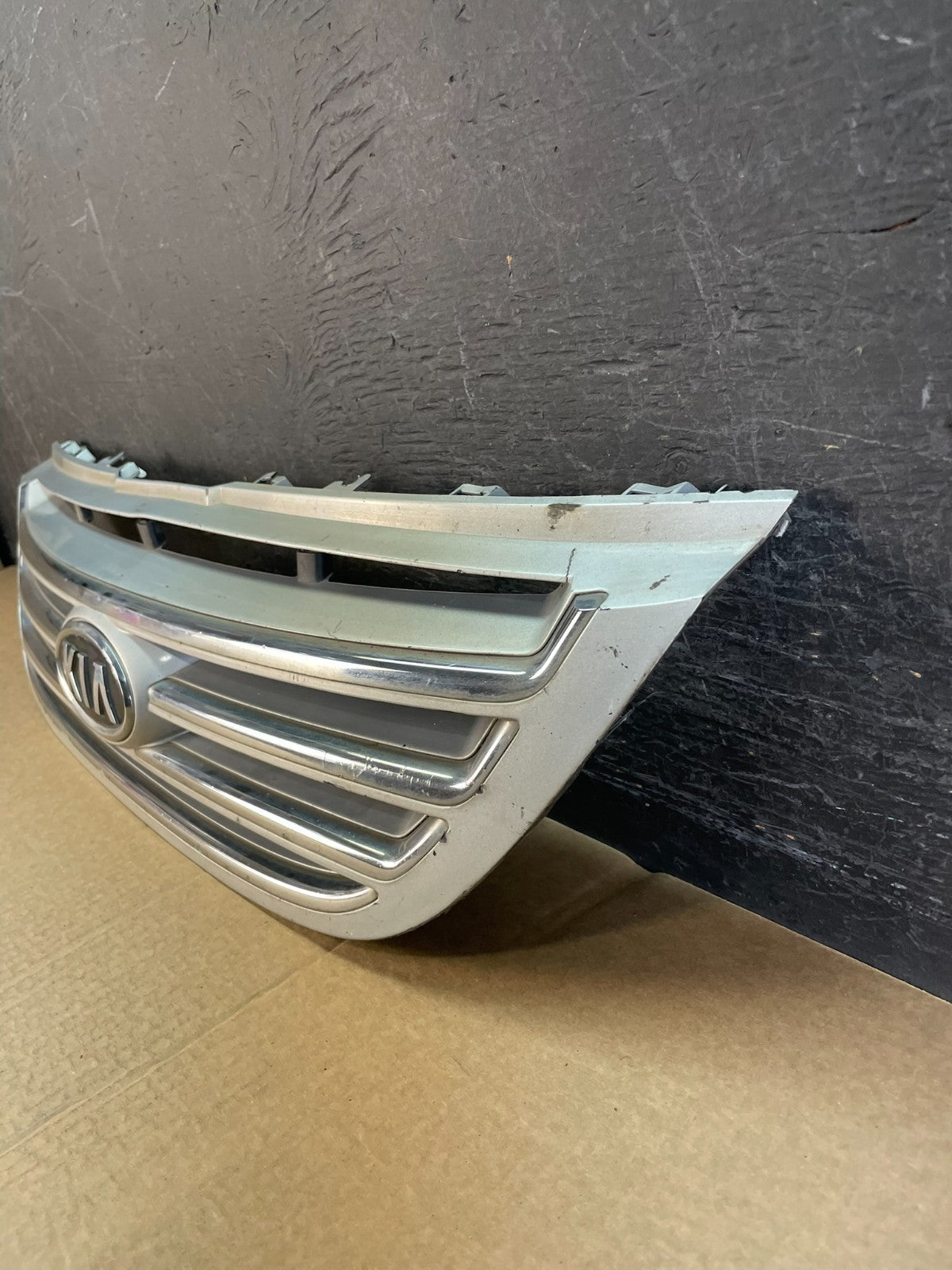 2007 to 2008 Kia Spectra Front Upper Grill Grille AF5202 DG1