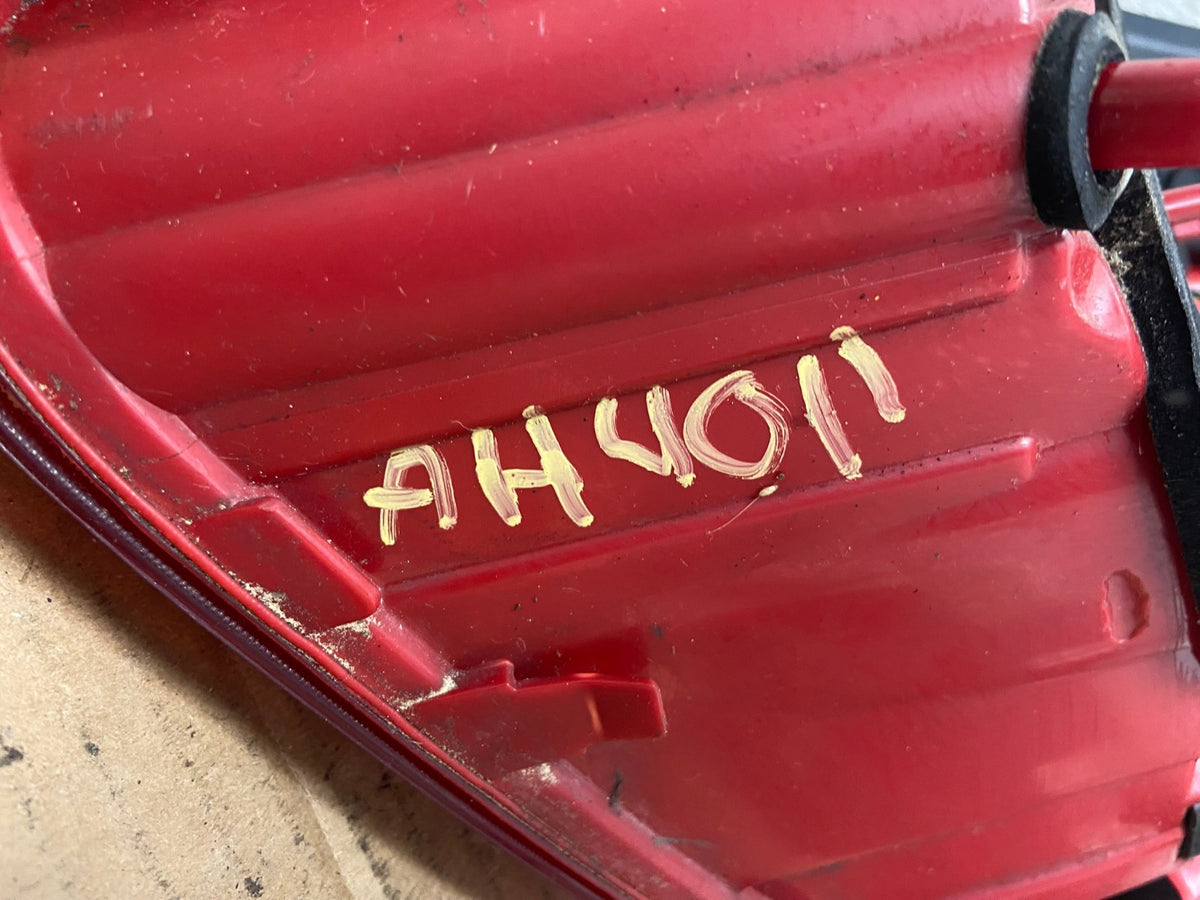 No Led 2013 - 2015 Chevrolet Malibu Left Driver LH Side Tail Light AH4011 LK7