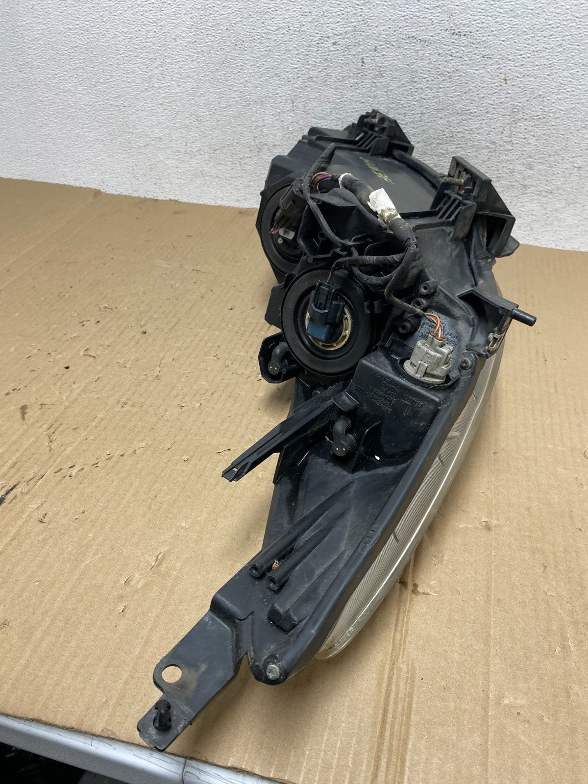 2010 - 2013 Mazda 3 Left Driver LH Halogen Headlight AE9009 DW8
