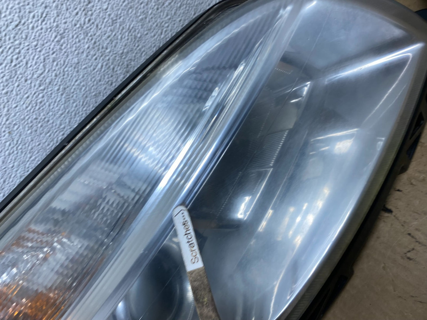 2006 to 2009 Mercury Milan Headlights Left+Right Halogen AG2253 DW3
