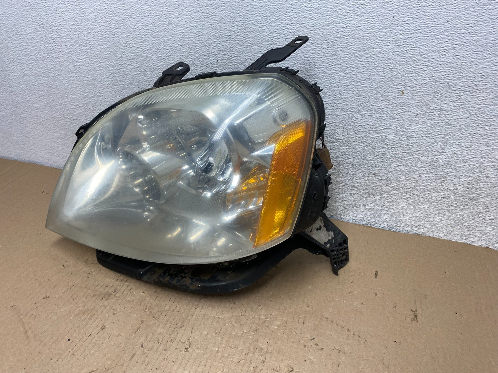 2005 2006 2007 Ford Five Hundred Halogen Headlight Left Driver Lh AF3219 DW1
