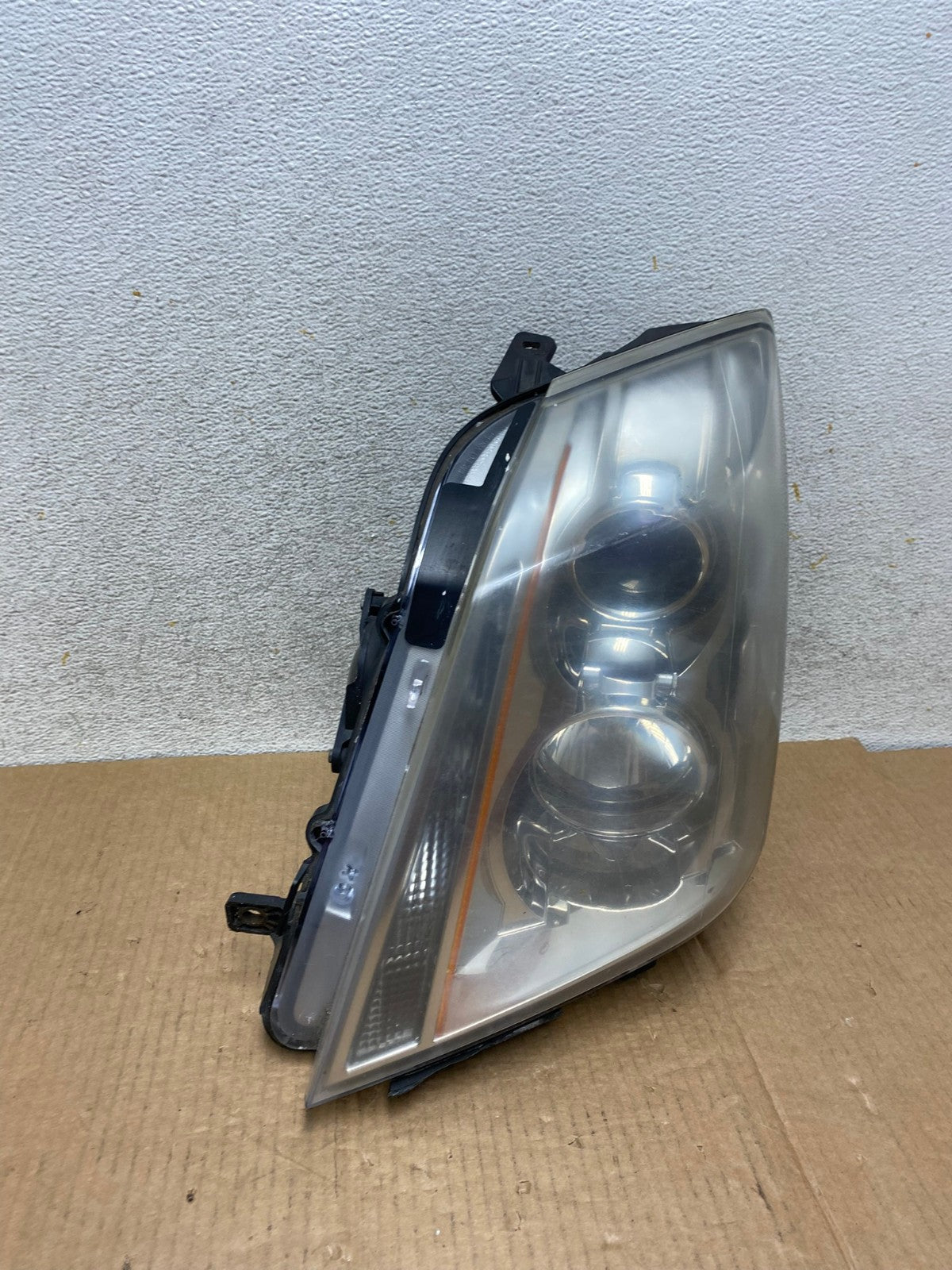 Halogen 2008 to 2014 Cadillac CTS Headlight Left Driver LH Side AI5805 LK2