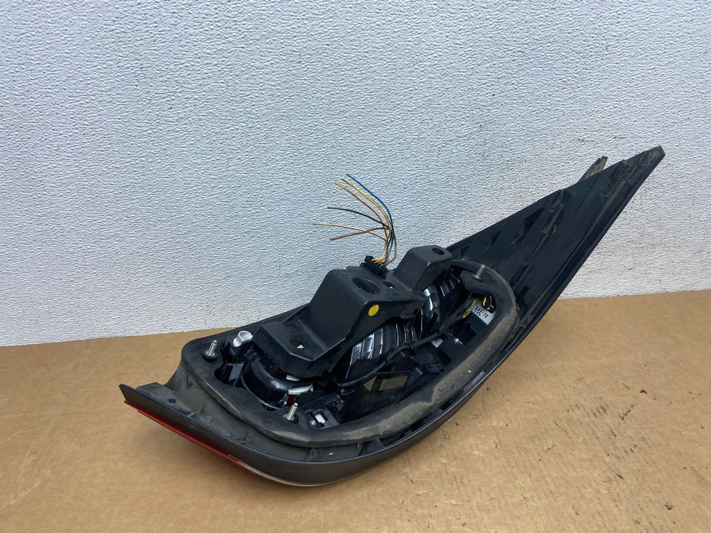 2008 2009 2010 BMW 5 525i 530i Right Passenger Rh Tail Side Light AD4610 LK3