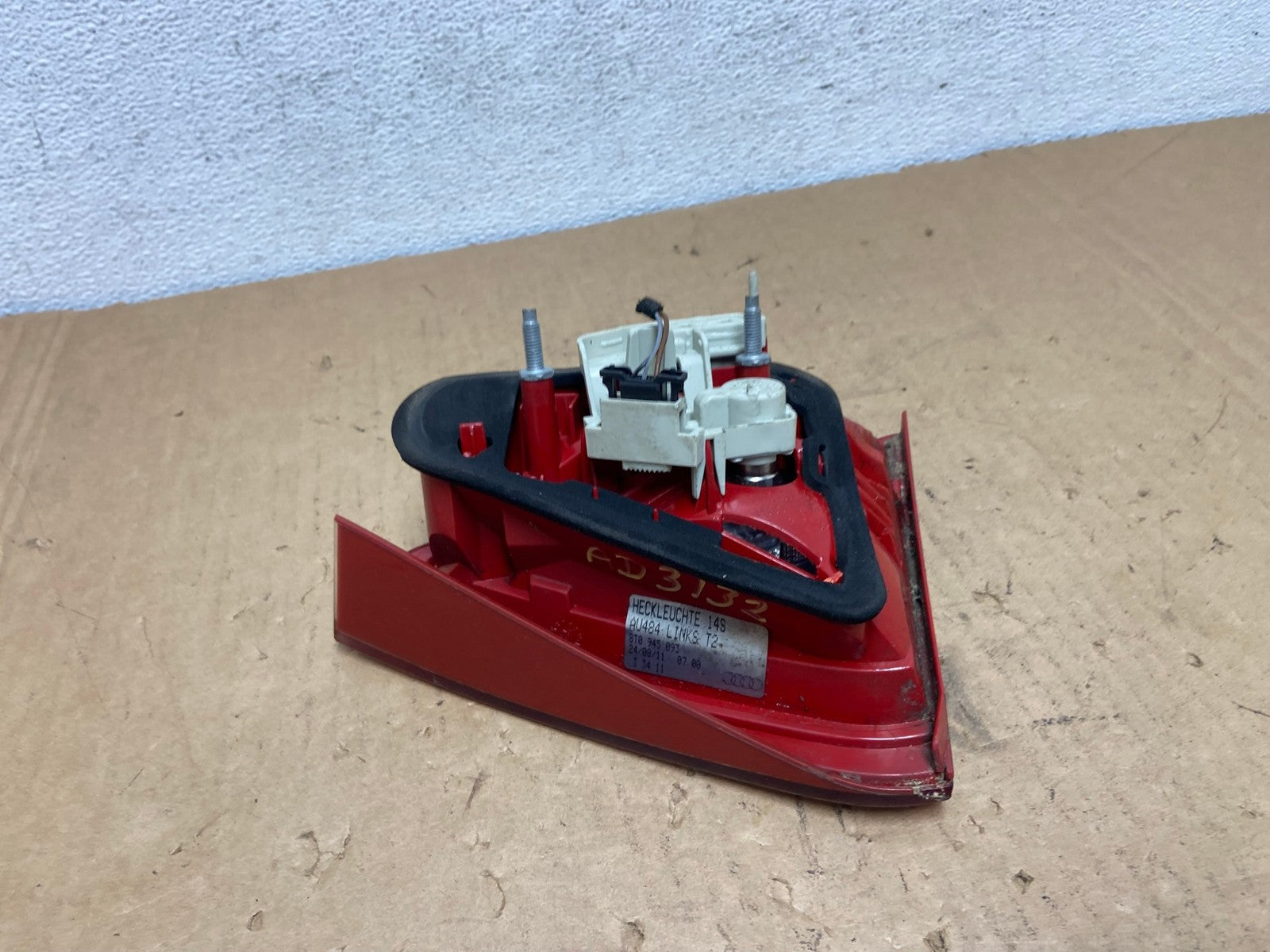 2008-2016 Audi A5 Left Driver LH Side Inner Tail Light AD3132 LK5