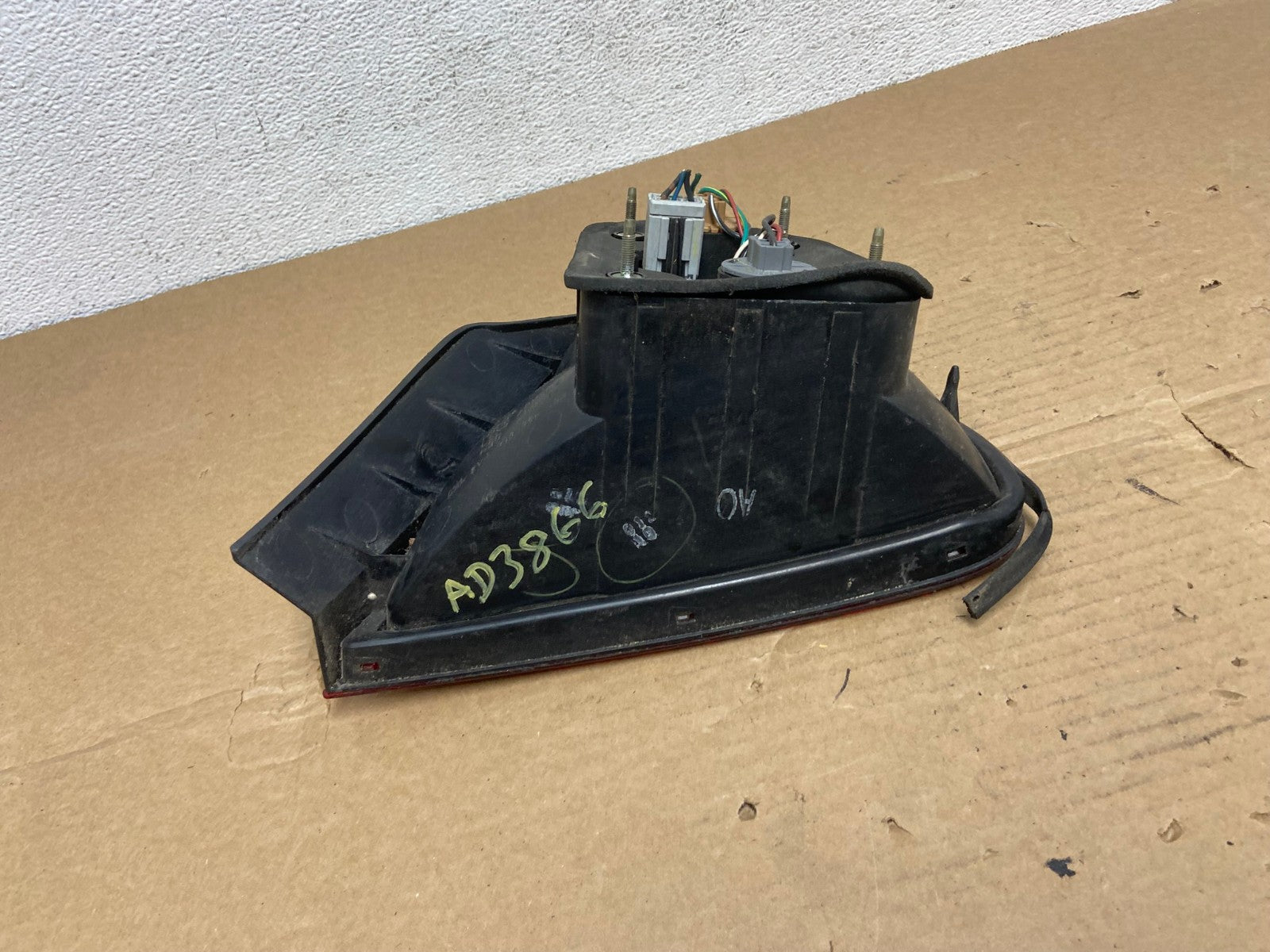 1998 - 2002 Honda Accord Coupe 2-door Left Driver LH Tail Light AD3866 LK4
