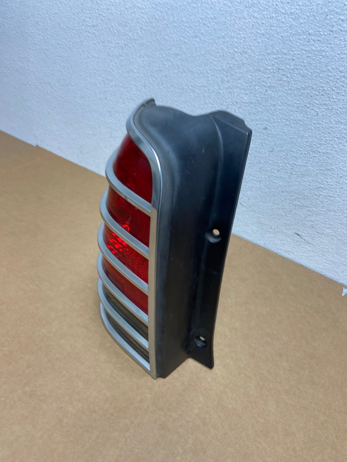 2005 2006 2007 Mercury Mariner Left Driver Side Tail Light AC1646 LK1