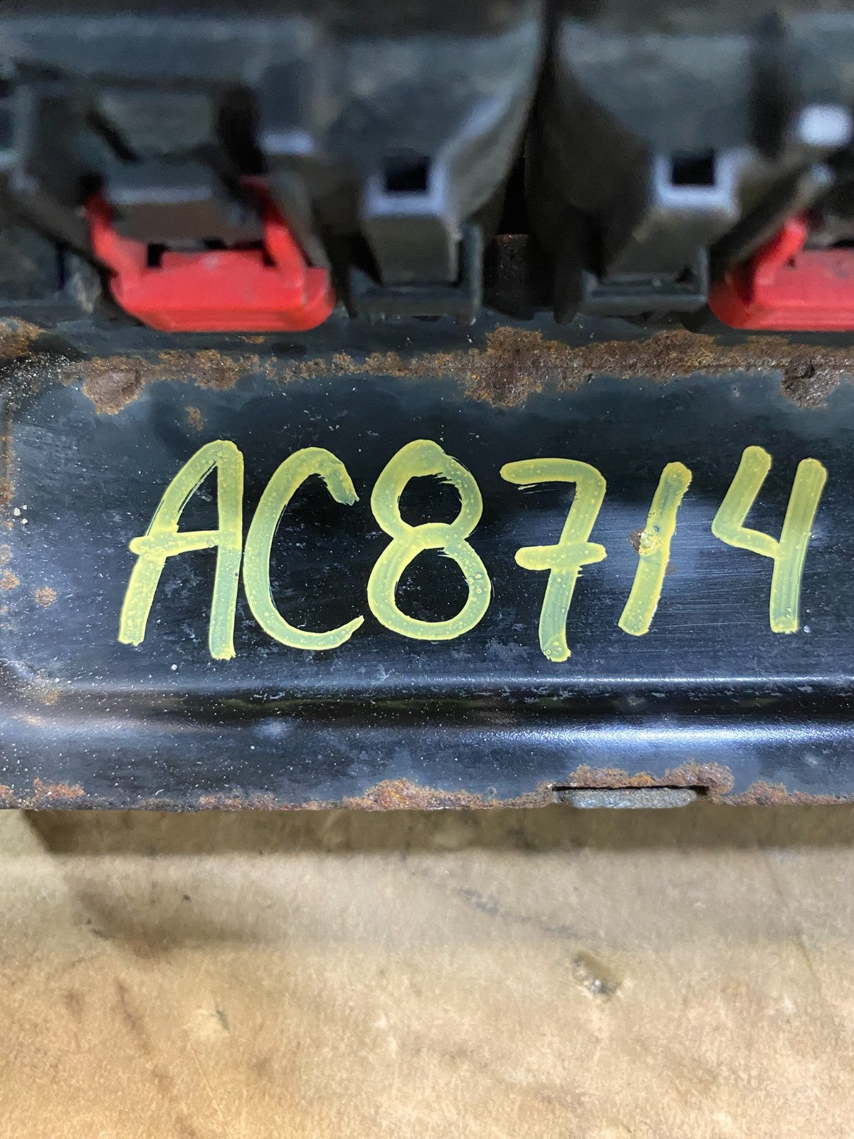 2008 Chrysler Caravan Town & Country 3.8L Engine Control p05187802ag ac8714 DG3