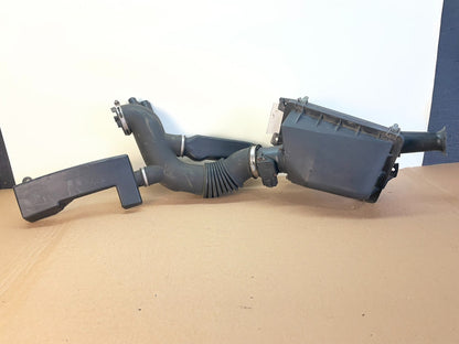 2003-2010 Lincoln Town Car Front Engine Filter Air Intake Box AG3023 DG0