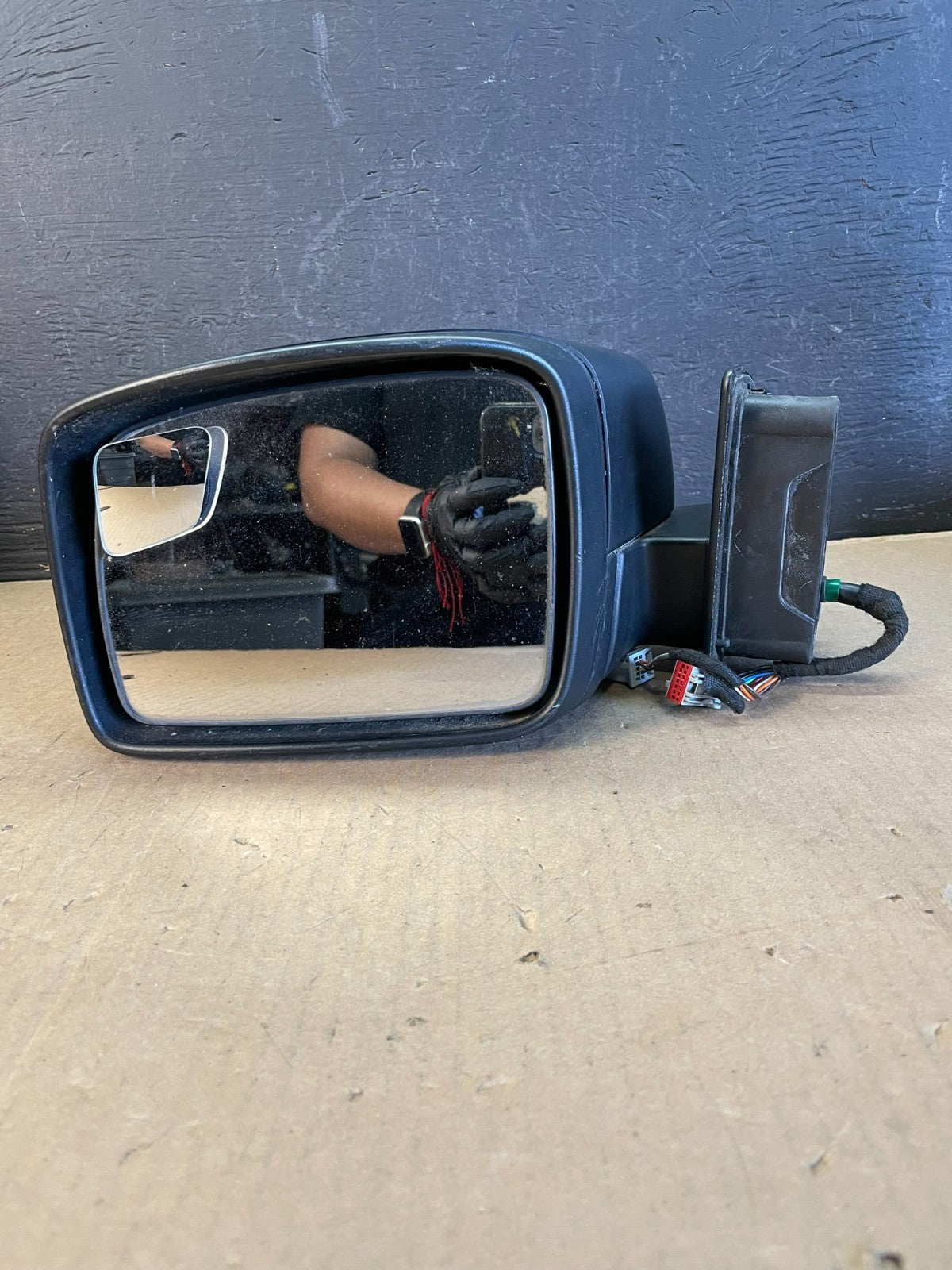 2006 - 2009 Land Rover Range Rover Sport Left Driver View Door Mirror AD5606 DG8