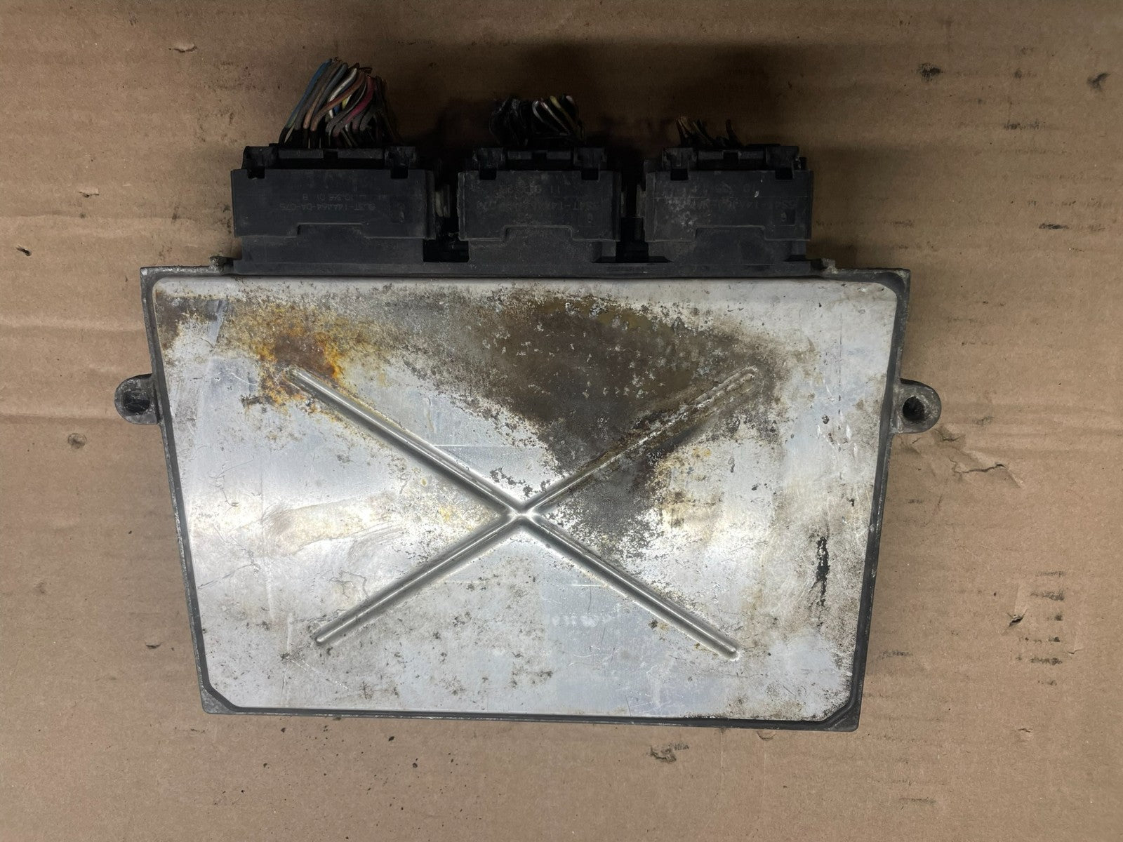 2010 2011 Ford Crown Victoria 4.6L Engine Control ECU Computer Module p7576 DG1