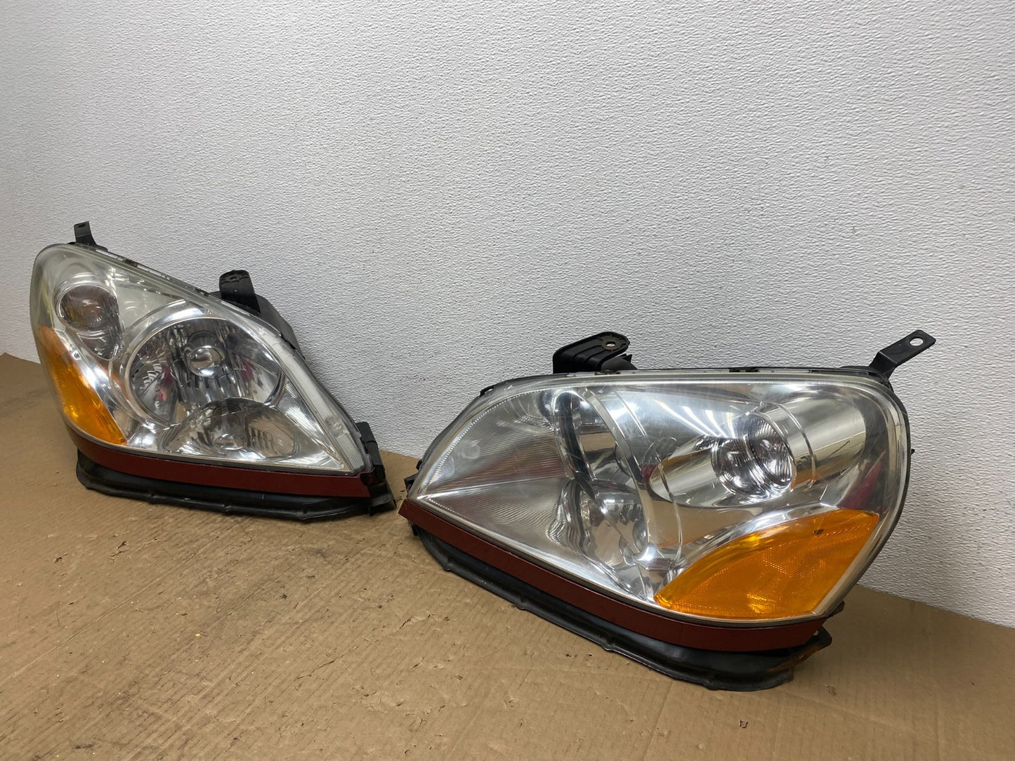 2003 2004 2005 Honda Pilot Left+Right Side Halogen Headlights AB8469 DW1
