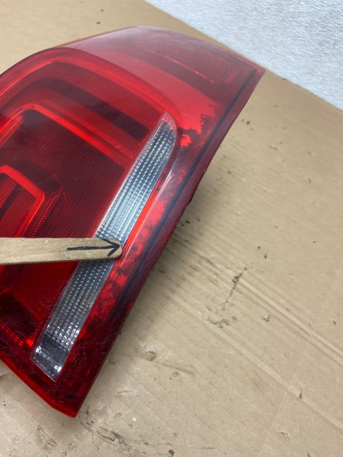 2013 - 2014 Volkswagen Jetta Hybrid Right Passenger LED Tail Light AD4198 LK3