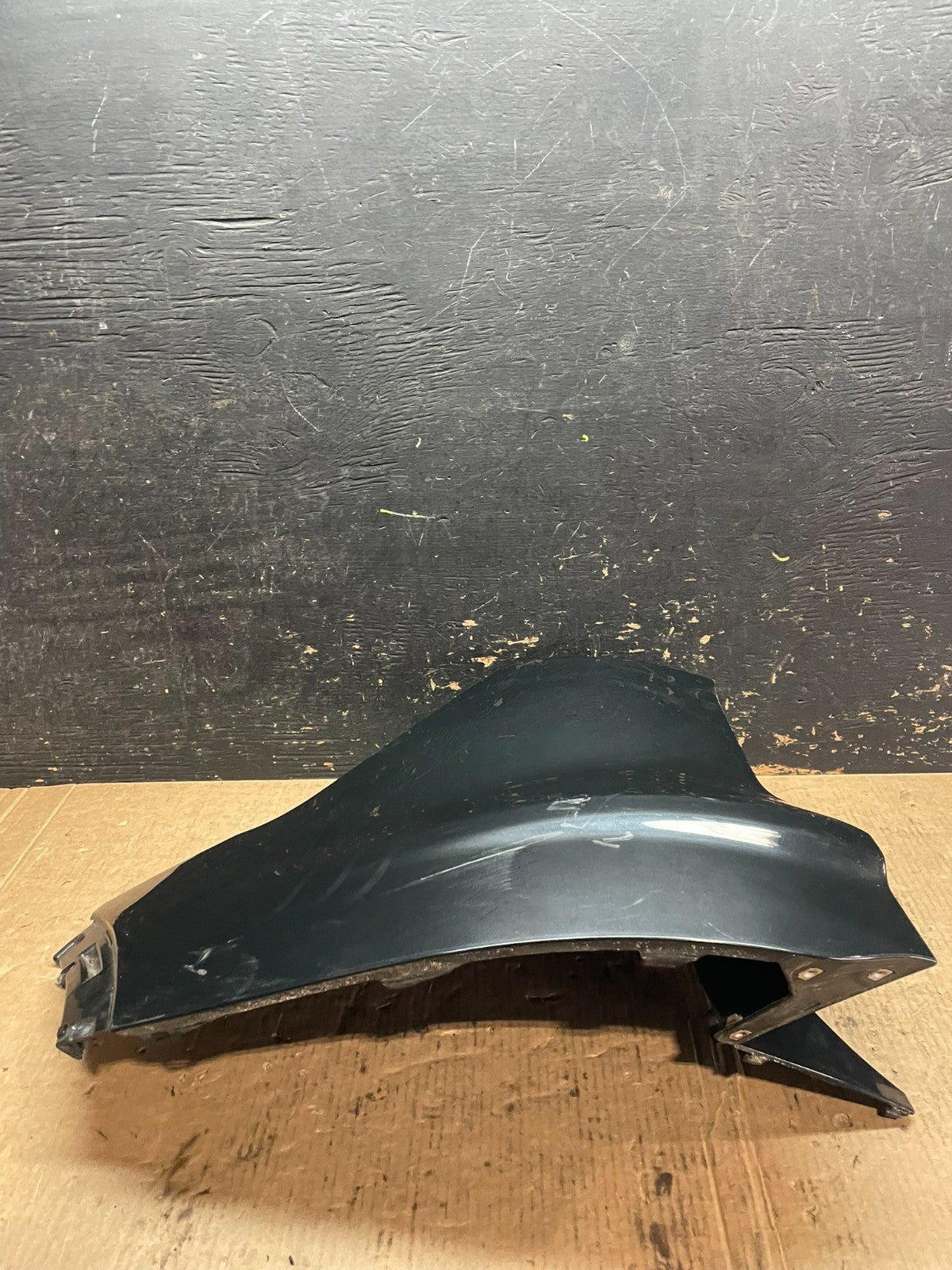 2013 to 2016 Ford Escape Rear Left Driver LH Side Bumper Cover Oem z6052 DG4