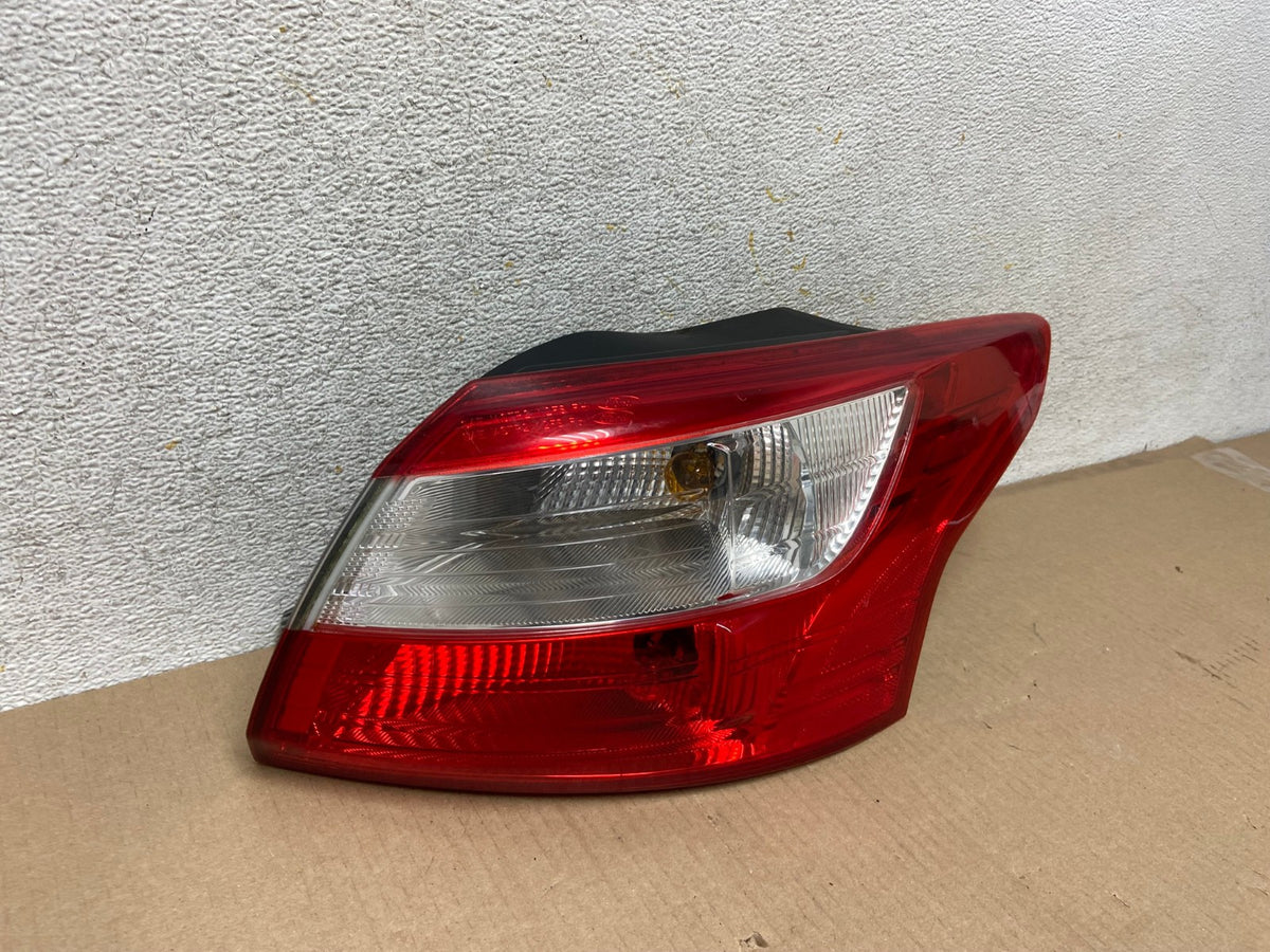 2012 2013 2014 Ford Focus Sedan Right Passenger Rh Side Tail Light AH4374 LK1