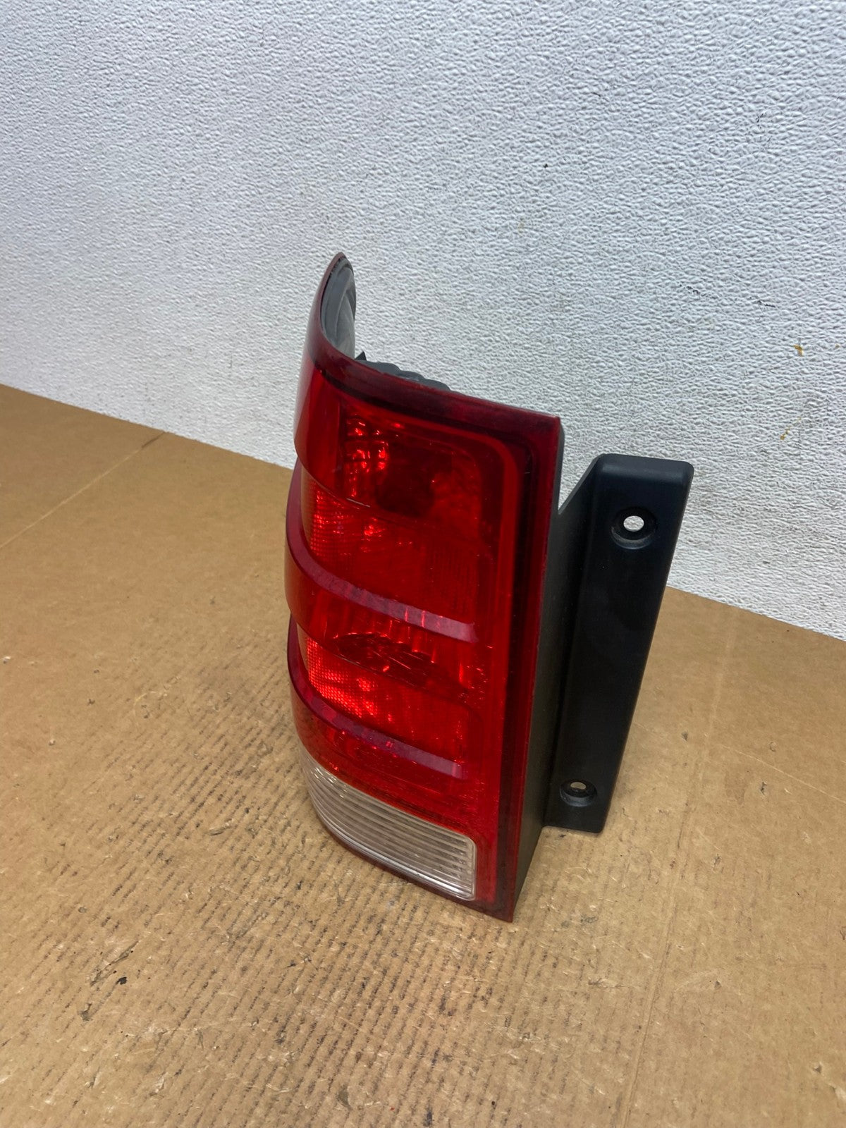 2003 2004 2005 2006 Ford Expedition Left Driver Lh Tail light AE0354 LK1