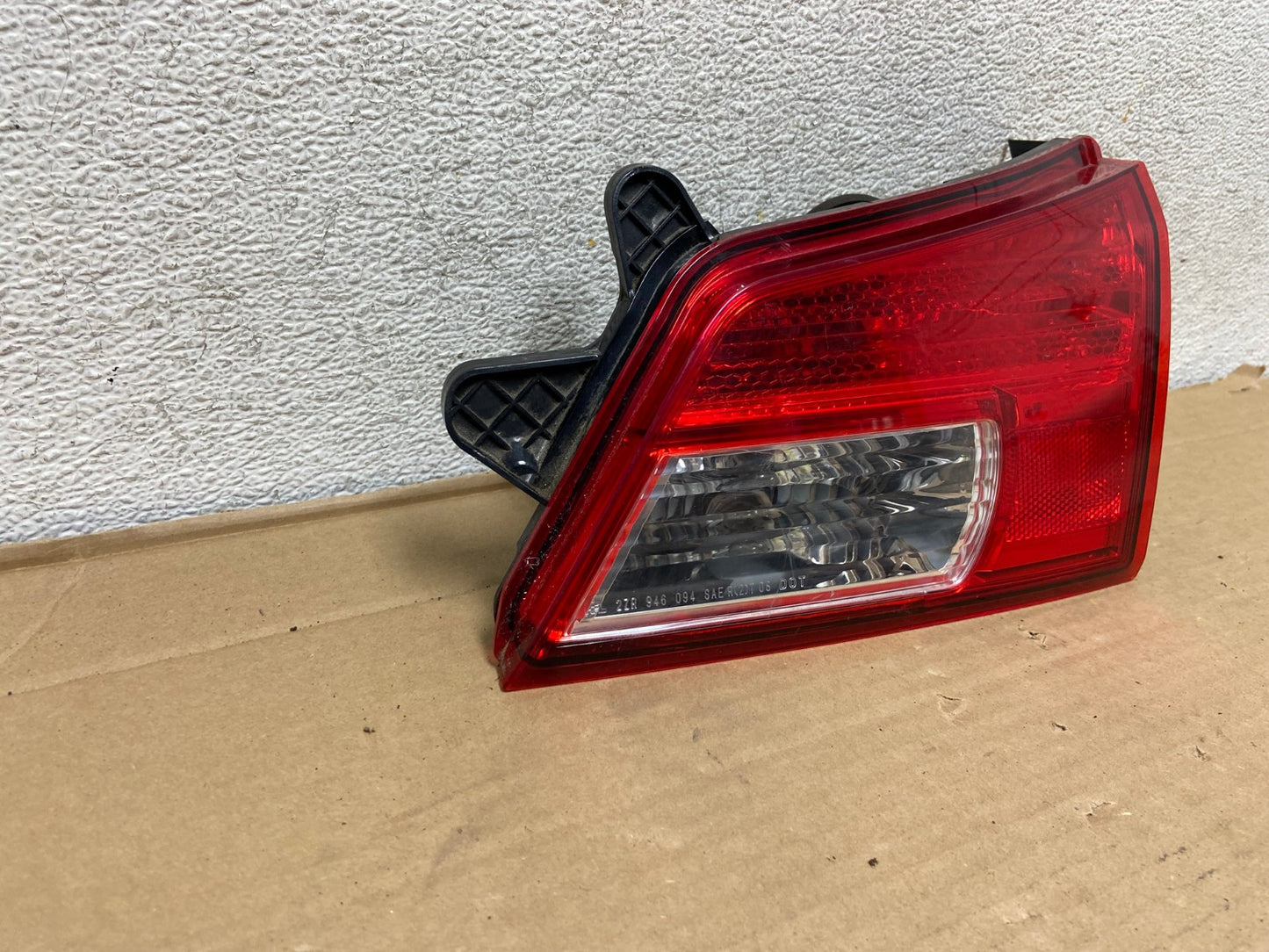 2010 - 2014 Subaru Outback Right Passenger RH Inner Tail Light AG9178 LK1
