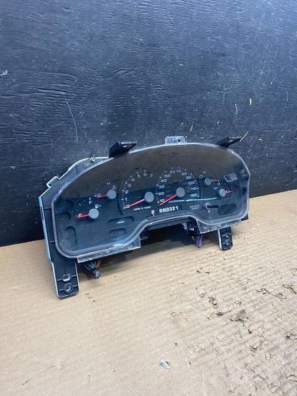 2006 Ford E350 Gauge Speedometer Cluster s9003 DG2