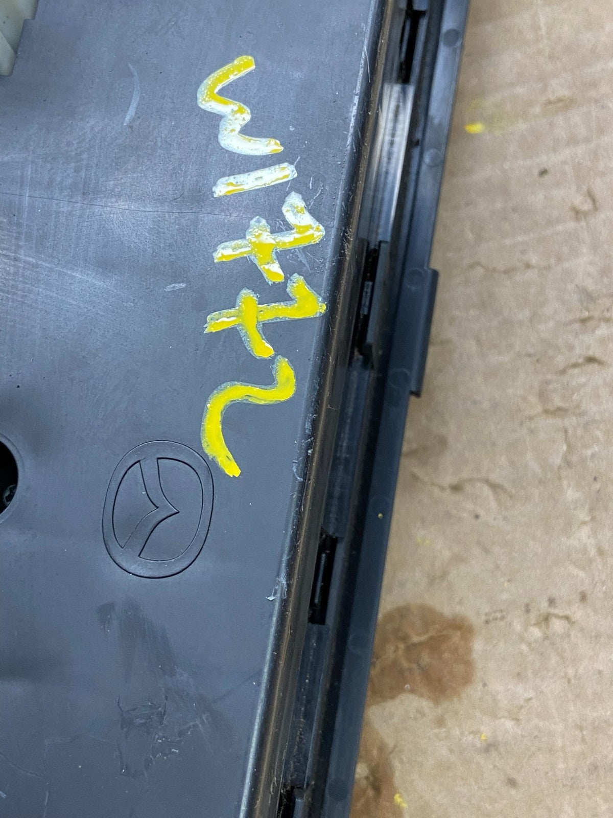 2009 - 2013 Mazda 6 A/C Manual Climate Control Panel W1772 DG6