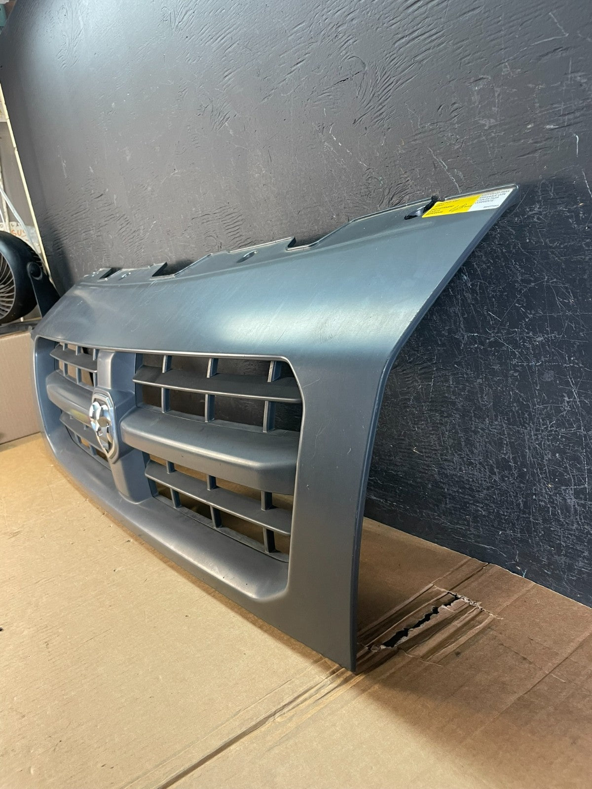 2014 to 2018 Dodge Ram Promaster Upper Front Grill Grille AE8400 DW1