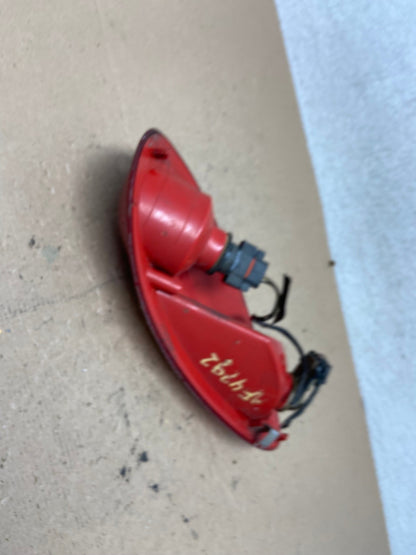 2001 to 2005 Chrysler PT Cruiser Right Passenger Tail Light AF4792 LK4