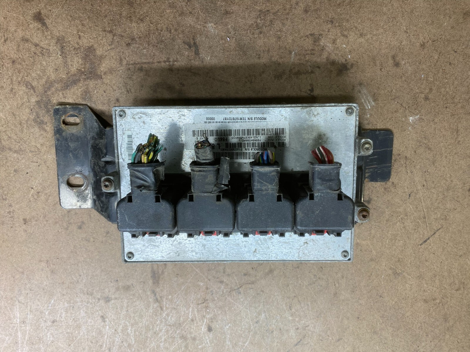 2007 Jeep Liberty Dodge Nitro 3.7L Engine Control p05094580ad j5453 DG0