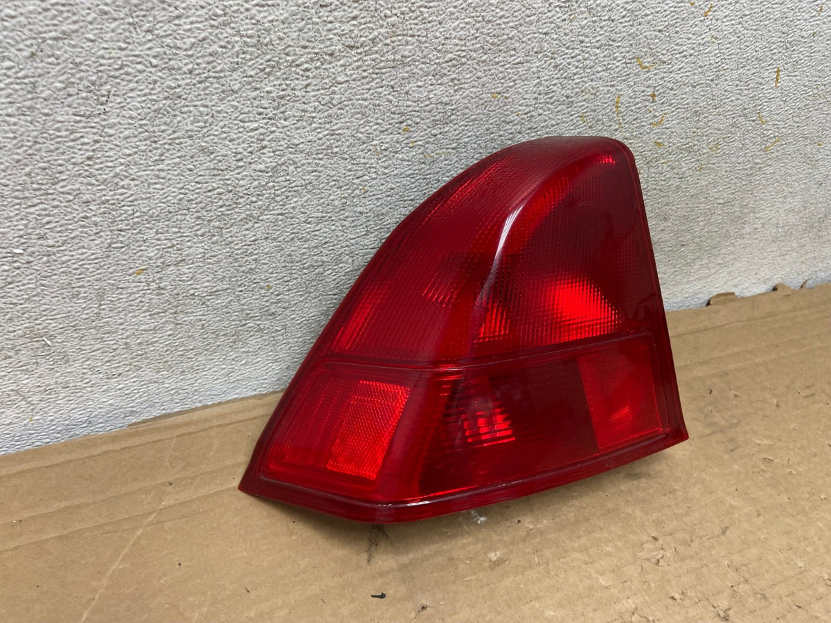 2001 2002 2003 Honda Civic Sedan Left Driver Lh Tail Light DEPO AH8385 LK1