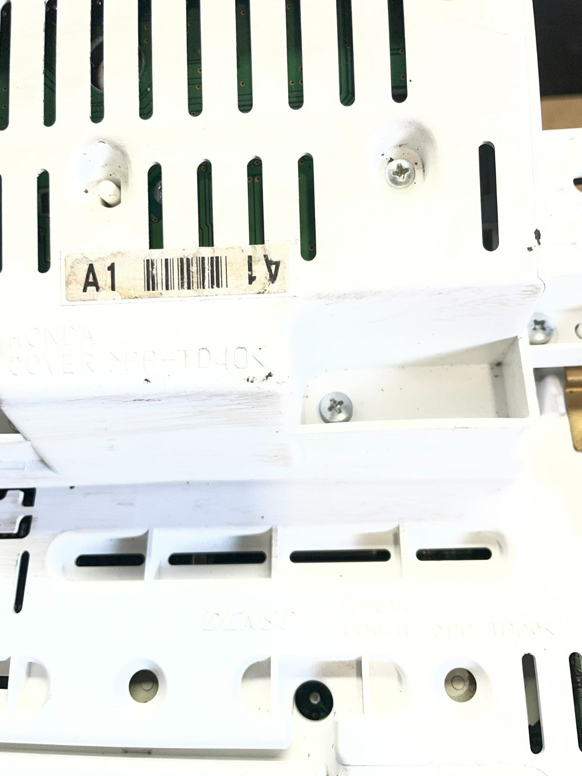 2010 to 2011 Honda Insight Speedometer Instrument Cluster Oem AB7527 DG5