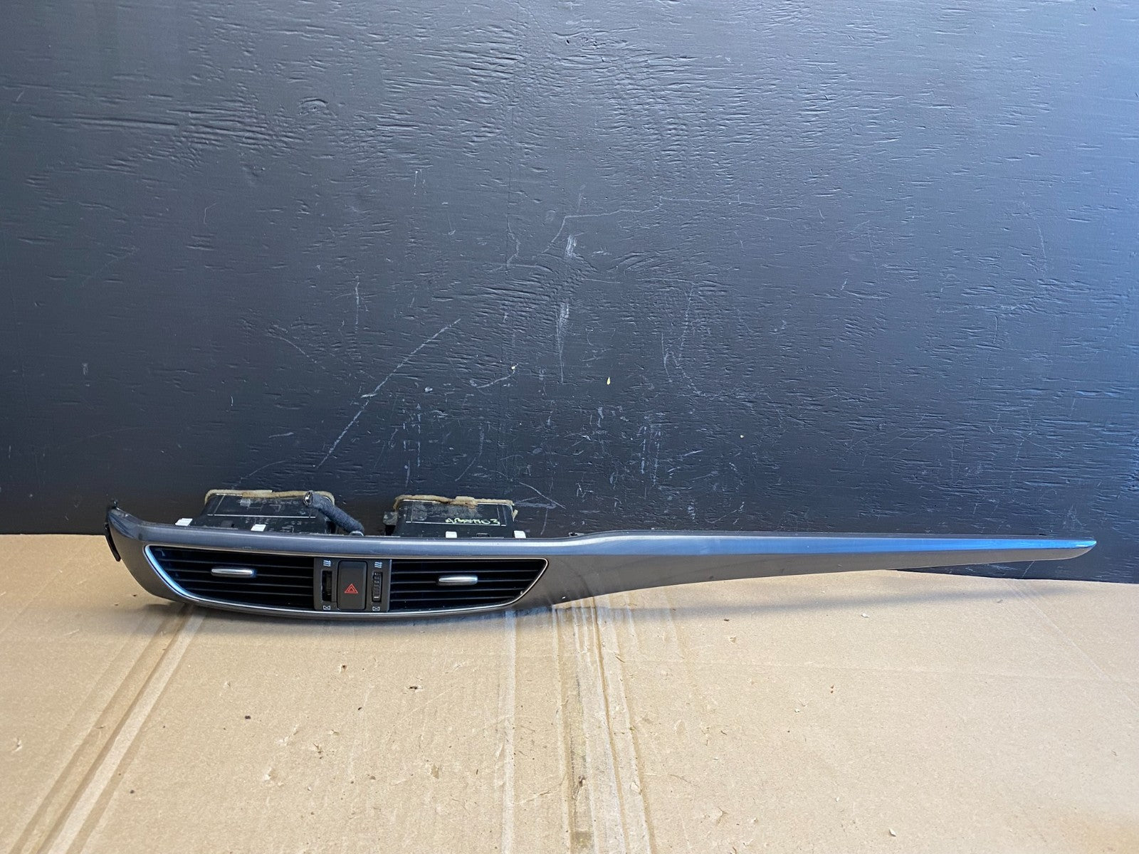 2014-2016 Mazda 6 Center Dashboard AC Air Vent Bezel Trim Cover Panel AB8803 DG0