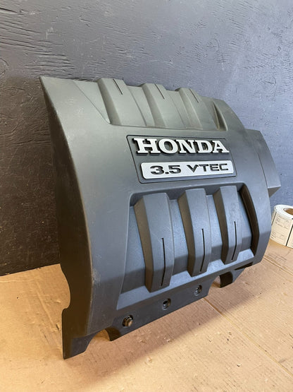 2006 to 2008 Honda Pilot Engine Cover Trim Bezel 17121-PVJ-A01 AD8453 DG2