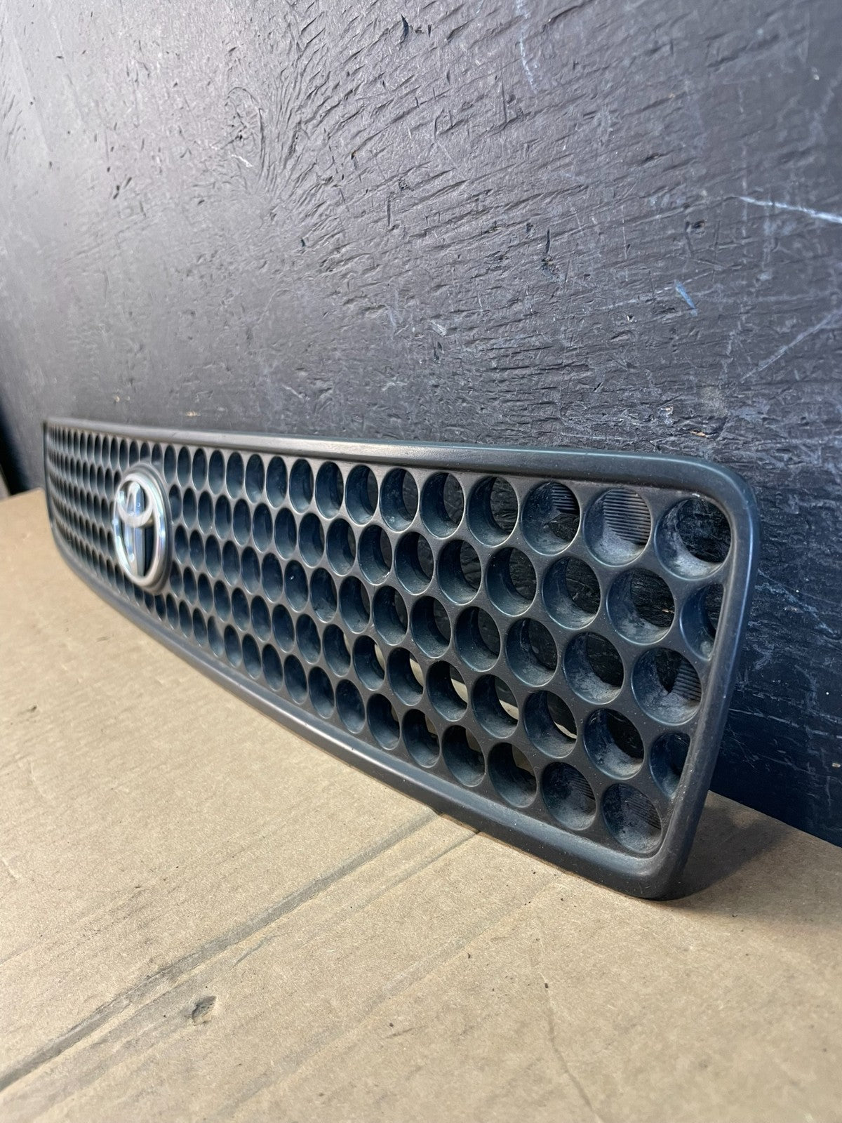 1996 1997 Toyota RAV4 Front Upper Grill Grille ad0268 DG1