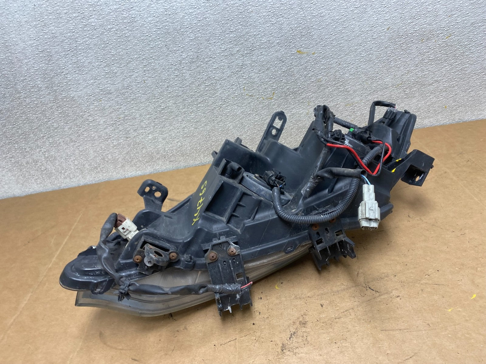 2011 to 2014 Nissan Murano Headlight Right Passenger Rh Oem Halogen X4765 DW11