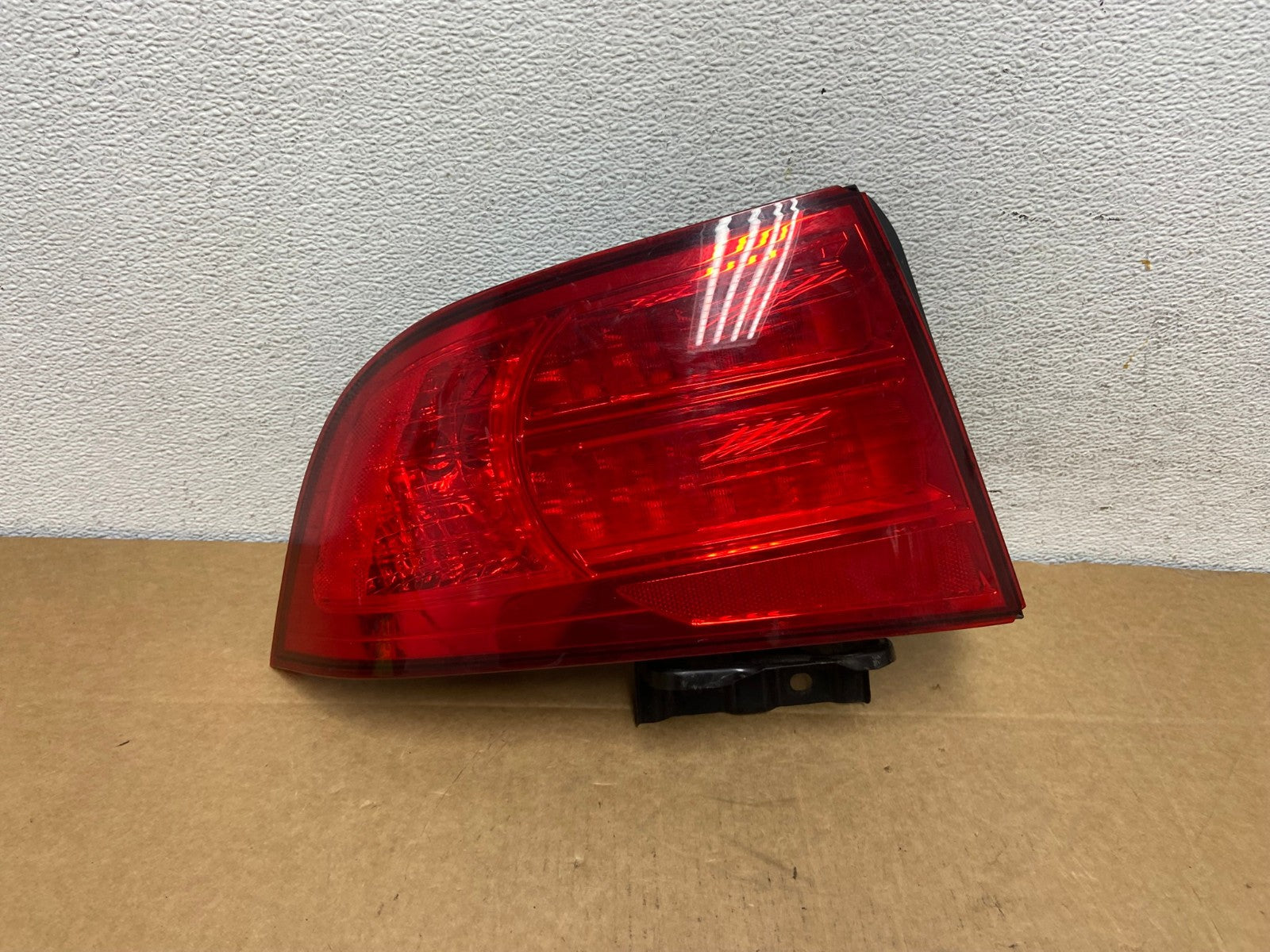 2004 2005 2006 Acura TL Left Driver Lh Side Tail Light AD5450 LK0