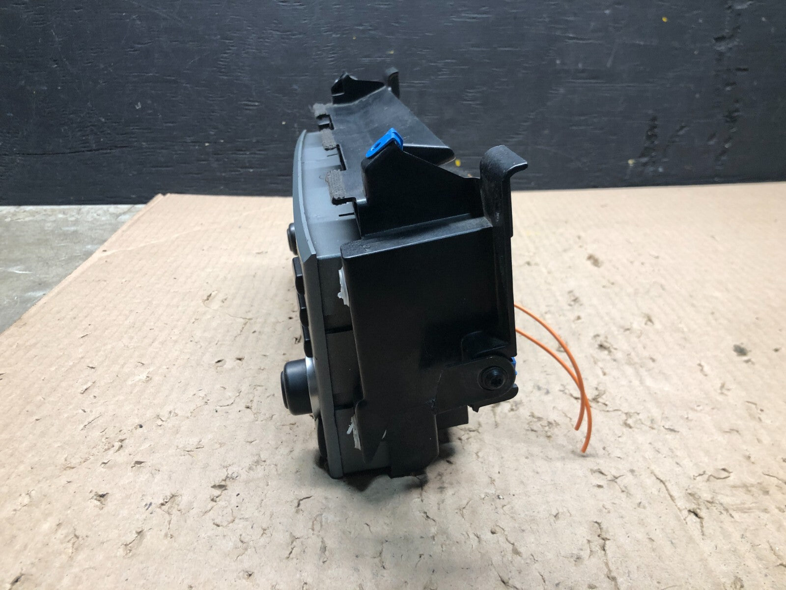 2005-2009 Land Rover Range Rover Touch Screen Navigation Radio Display F9017 PS2
