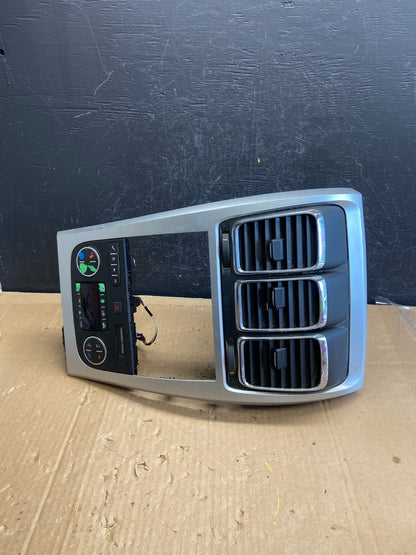 2007 - 2012 GMC Acadia A/C Heater Climate Control Radio Panel Bezel OE ad2179 DG1