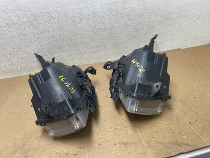 2011 to 2015 Chevrolet Cruze Halogen Left+Right Set Headlights W9032 DW15