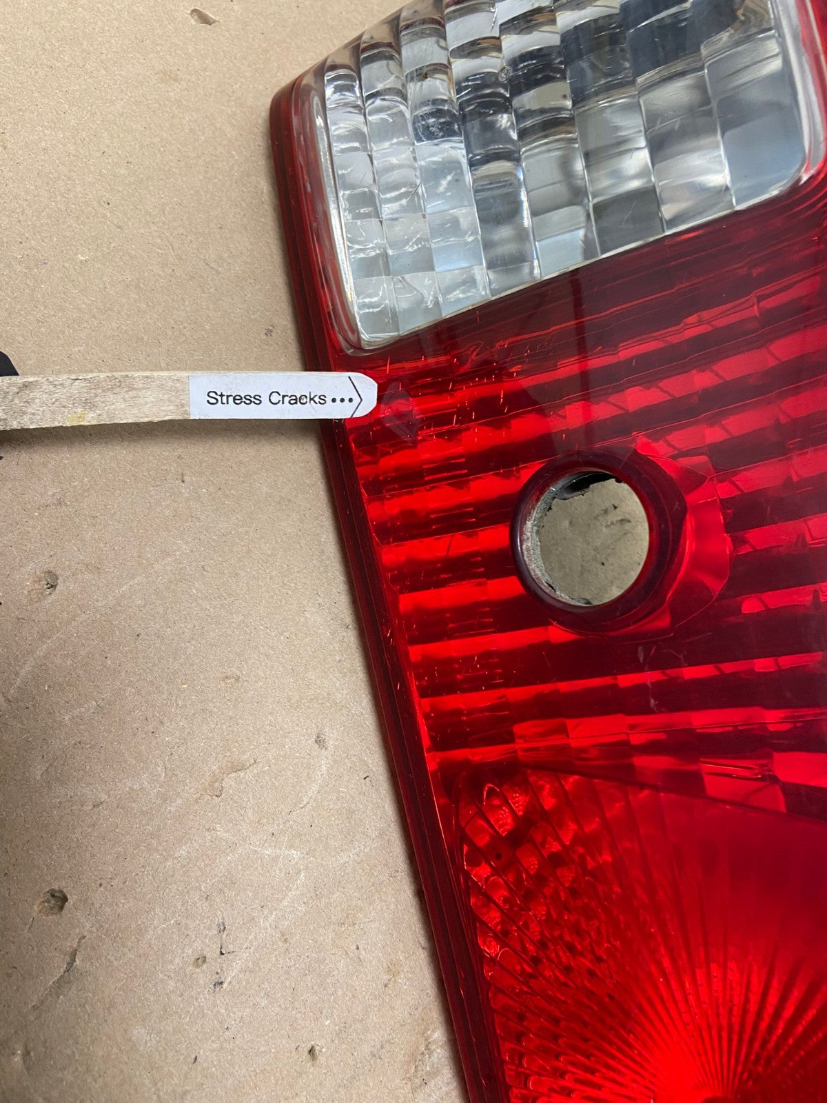 2000-2001 Toyota Camry Tail Light Right Passenger Rh Side Inner Oem AB6013 LK3
