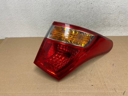 2007 to 2012 Hyundai Veracruz Tail Light Right Passenger RH AE4938 LK0