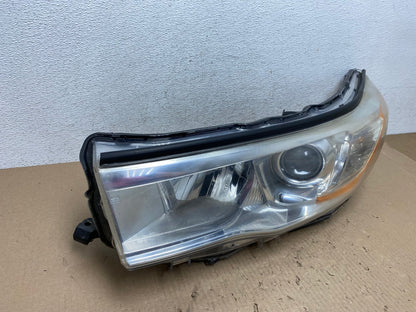 2014 - 2016 Toyota Highlander Left Driver LH Halogen Headlight AE8825 LK2