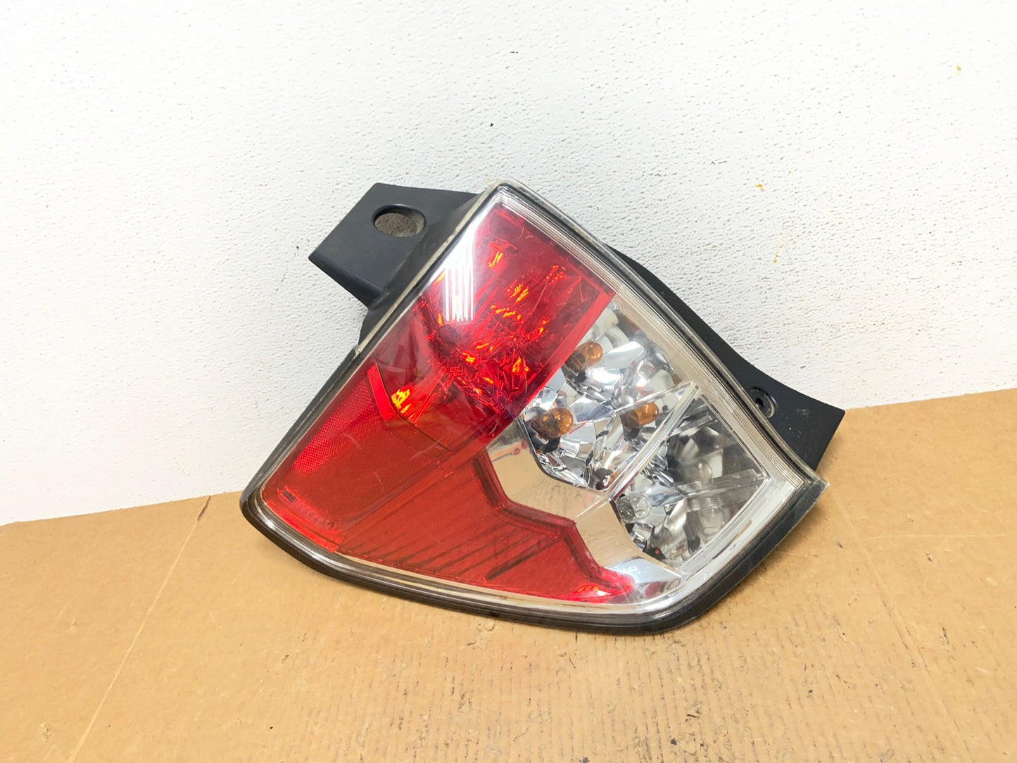 2009 - 2013 Subaru Forester Left Driver Lh Side Tail Light AE1540 LK0
