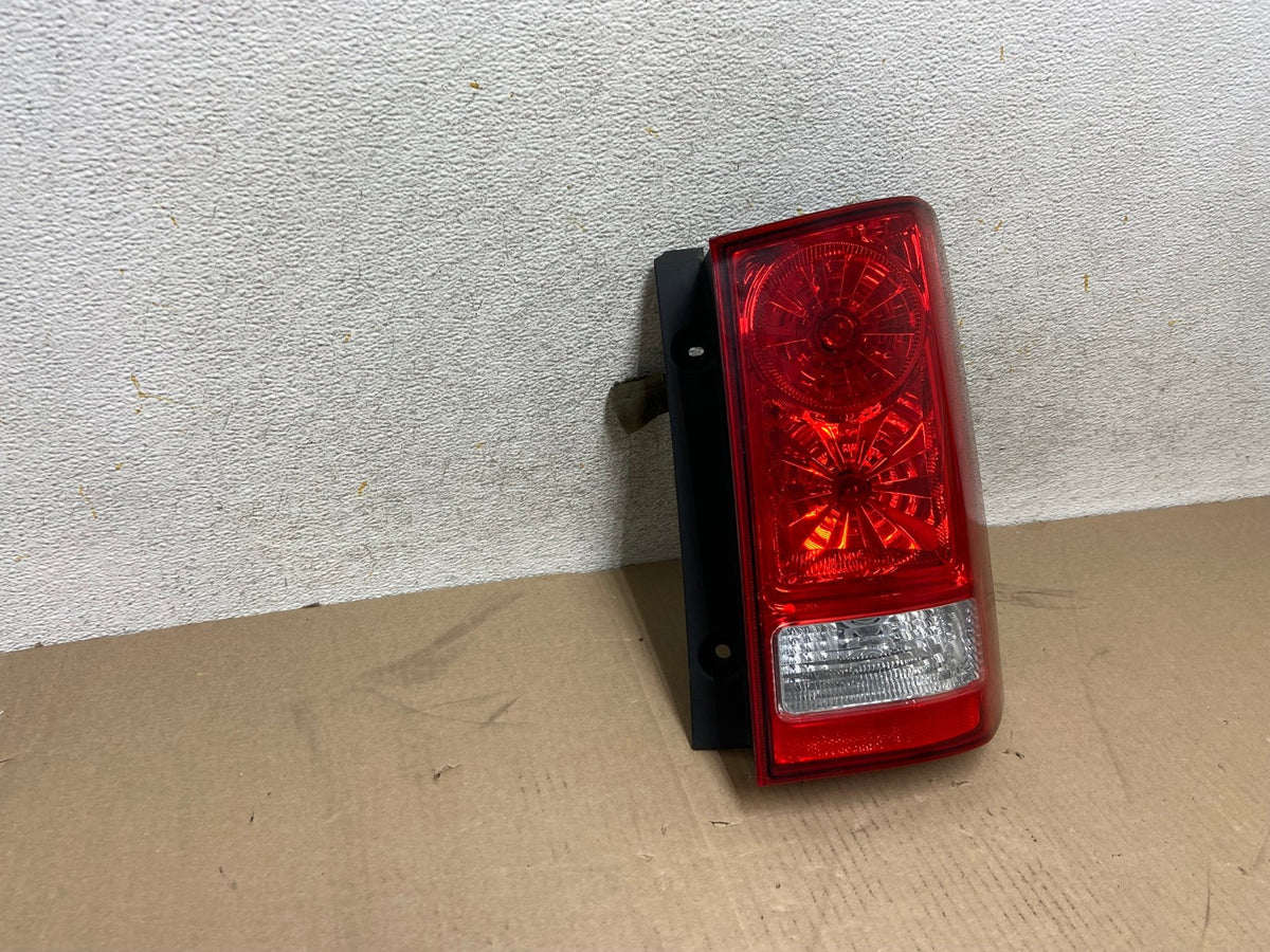 2009 to 2015 Honda Pilot Right Passenger Rh Side Tail light AH6708 LK1
