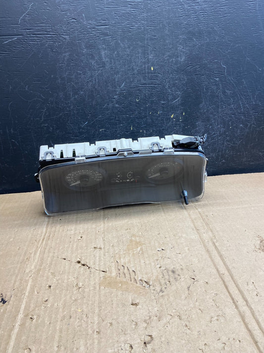 2009 to 2010 Mercury Marquis Speedometer Cluster Gauge AE1789 DG0