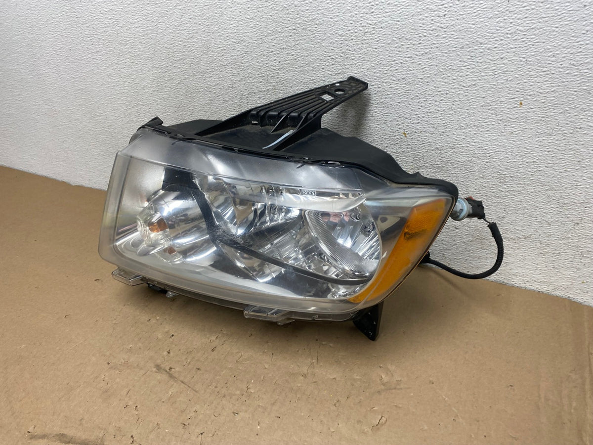 2011 to 2013 Jeep Grand Cherokee Halogen Left Driver Lh Headlight AG4128 LK1