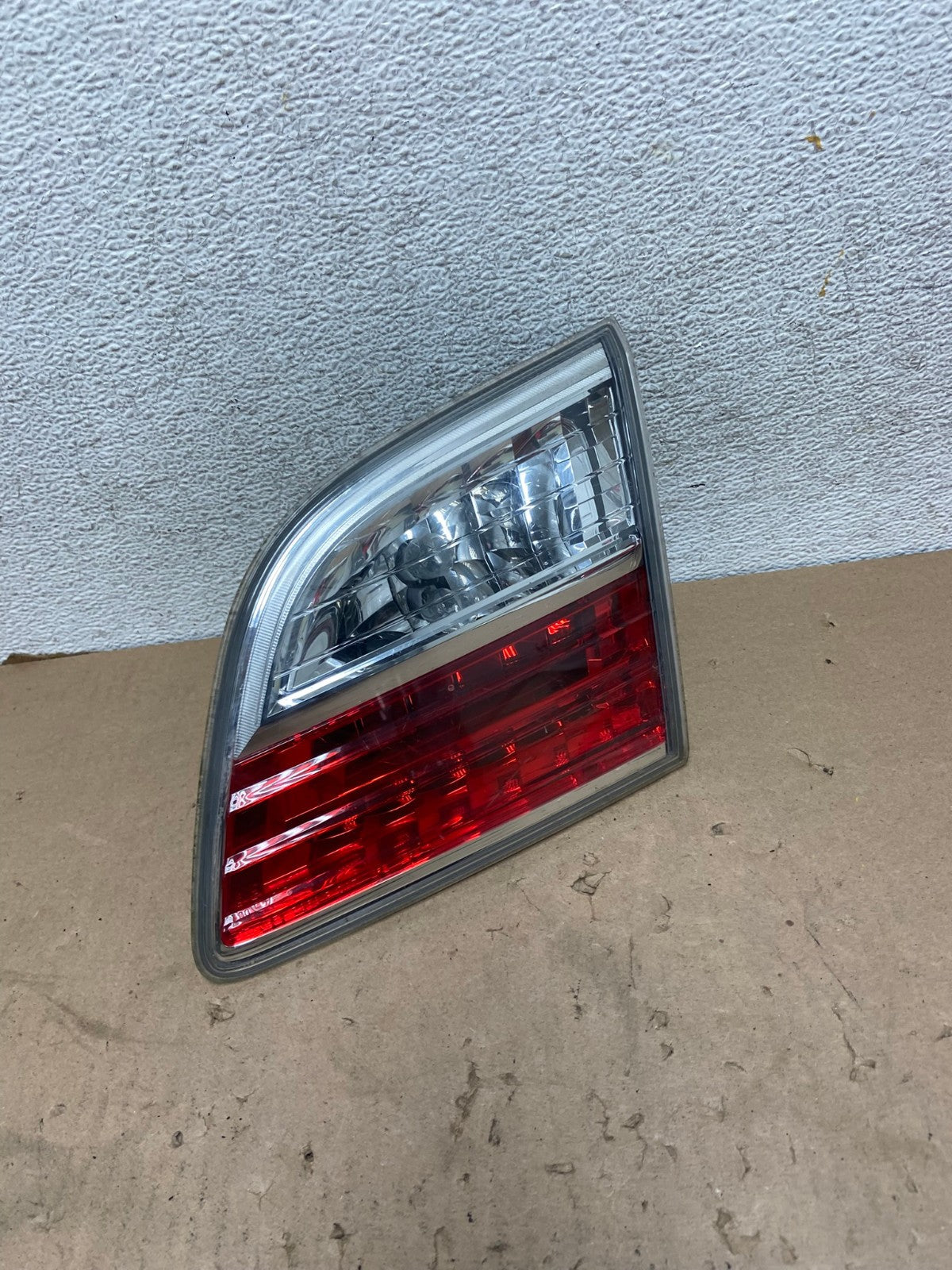 2010 2011 2012 Mazda CX-9 Tail Light Inner Right Passenger Rh Side AG4239 LK2