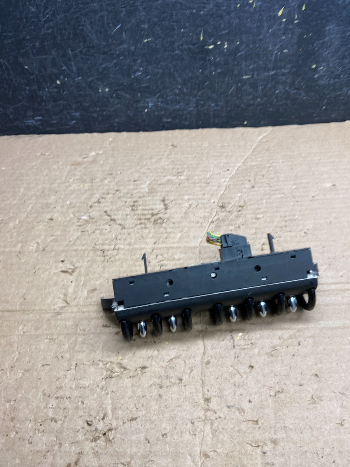 2002 - 2008 Mini Cooper Center Window Control Lock Switches Panel af2389 DG4